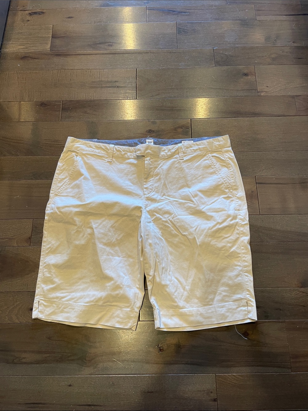 GAP Women's White Bermuda Shorts